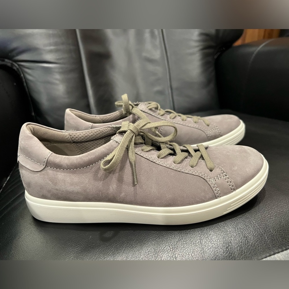 ECCO suede shoes size 37 NEW